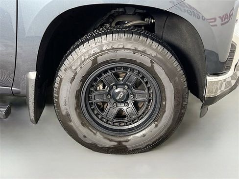 Used 2019 Chevrolet Silverado 1500 LT w/ All-Star Edition image 36