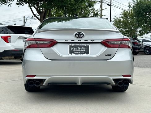 Used 2021 Toyota Camry XSE FWD image 7