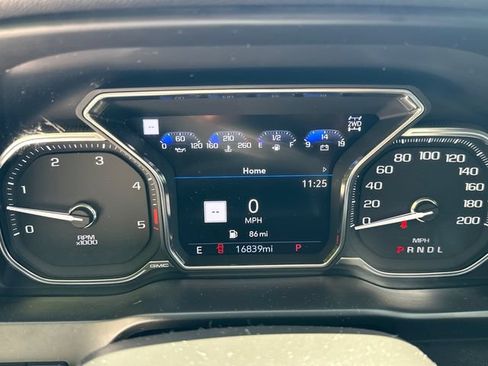 Used 2021 GMC Sierra 2500 Denali w/ Denali Ultimate Package AWD/4WD image 28