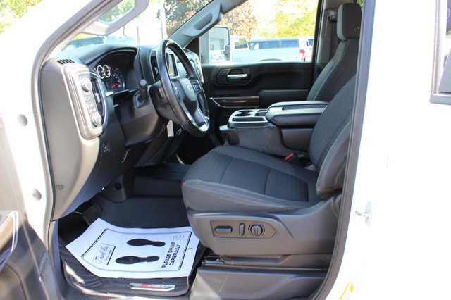 Used 2023 Chevrolet Silverado 2500 LT AWD/4WD image 9