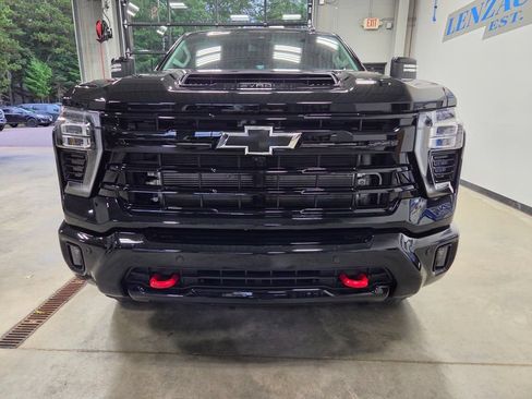 Used 2026 Chevrolet Silverado 3500 LTZ w/ Trail Boss Package AWD/4WD image 3