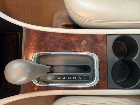 Used 2008 Buick LaCrosse CXL image 18