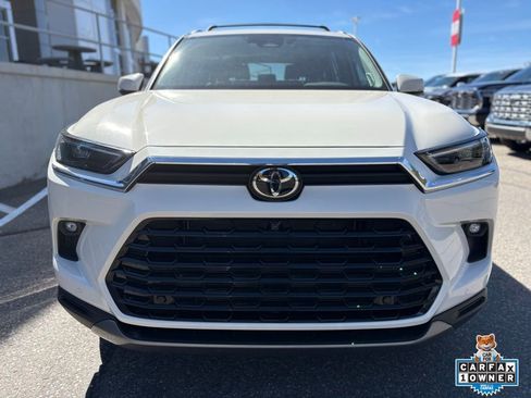 Certified 2024 Toyota Grand Highlander Limited image 12