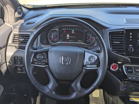 Used 2021 Honda Pilot Black Edition image 19