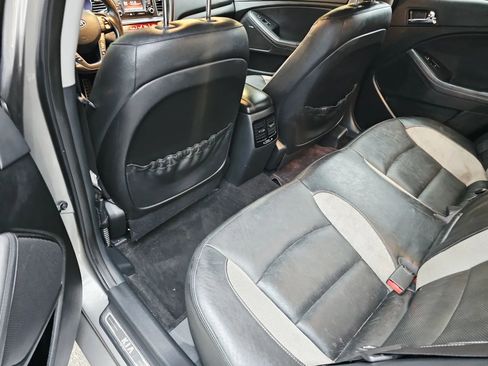 Used 2012 Kia Optima SX w/ Premium Pkg image 10