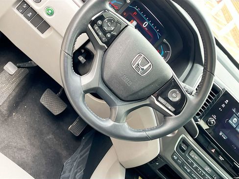 Used 2022 Honda Pilot Special Edition image 23