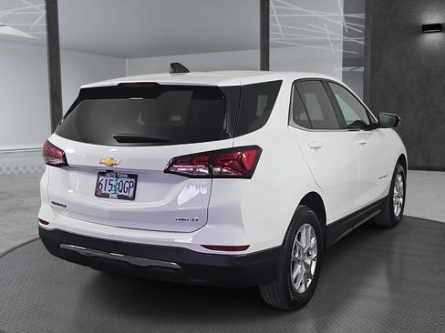 Used 2022 Chevrolet Equinox LT AWD/4WD image 5