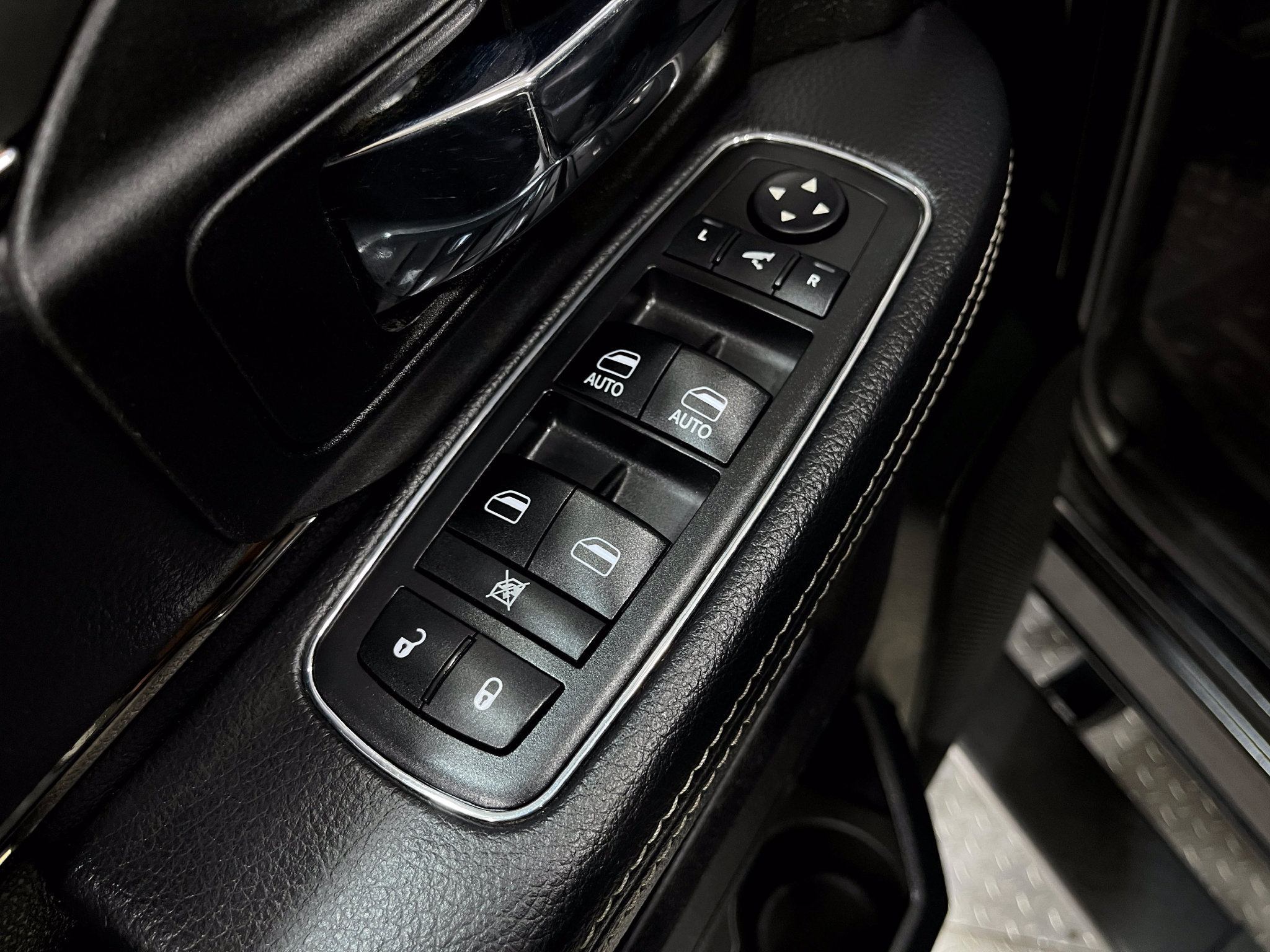 Used 2018 RAM 1500 Sport AWD/4WD image 14