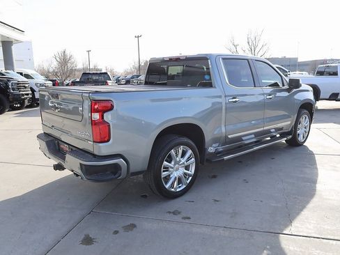 Used 2023 Chevrolet Silverado 1500 High Country w/ High Country Premium Package image 6