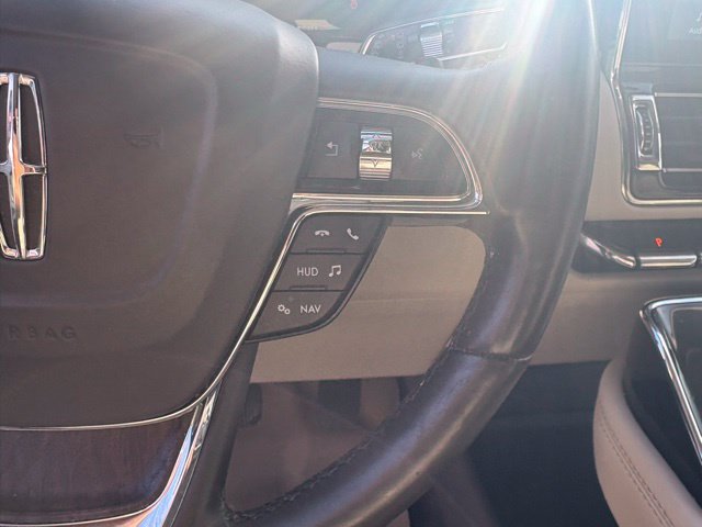 Used 2021 Lincoln Navigator L Reserve w/ Luxury Package AWD/4WD image 19