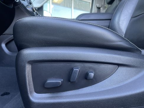 Used 2020 Chevrolet Tahoe Premier image 18