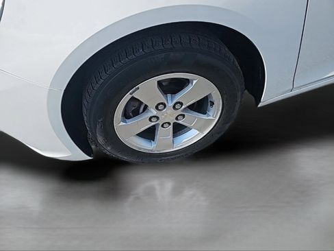 Used 2015 Chevrolet Malibu LS image 7