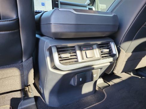 Certified 2023 Ford F150 Platinum w/ Equipment Group 701A High image 19