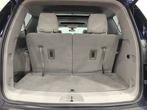 Used 2017 GMC Acadia SLE w/ Driver Alert Package I AWD/4WD image 35