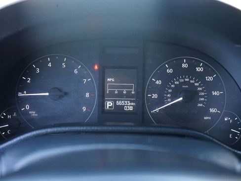 Used 2015 INFINITI Q60 Coupe 2D image 20