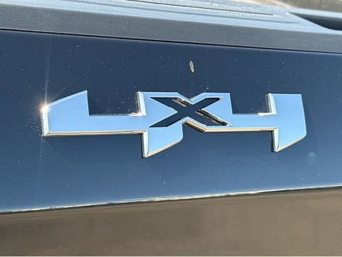 New 2026 GMC Sierra 1500 Elevation image 15