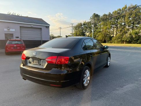 Used 2012 Volkswagen Jetta SE FWD image 5