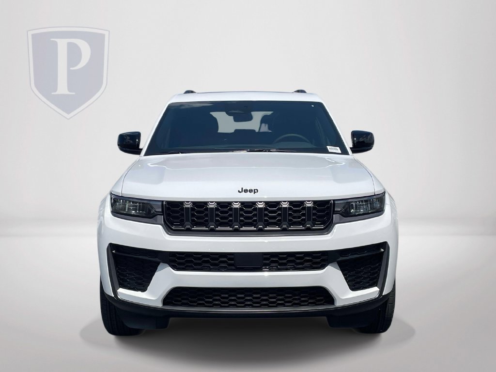 New 2027 Jeep Grand Cherokee 4WD image 3