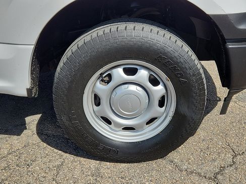 Used 2020 Ford F150 XL w/ Equipment Group 101A Mid AWD/4WD image 8