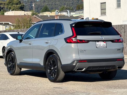 Certified 2023 Honda CR-V Sport image 6