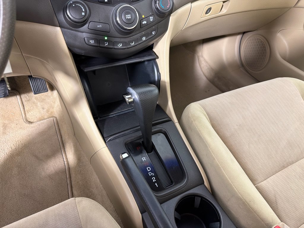 Used 2003 Honda Accord LX image 13