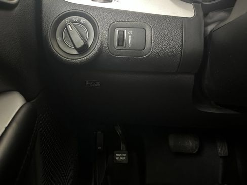 Used 2016 Dodge Journey SE w/ Flexible Seating Group FWD image 57