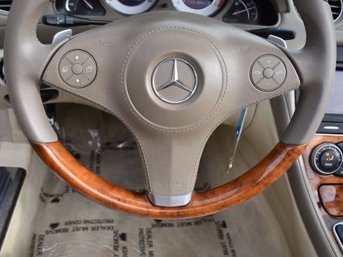 Used 2009 Mercedes-Benz SL 550 image 20