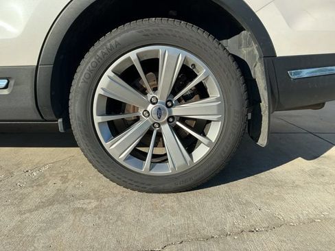 Used 2018 Ford Explorer Limited AWD/4WD image 29