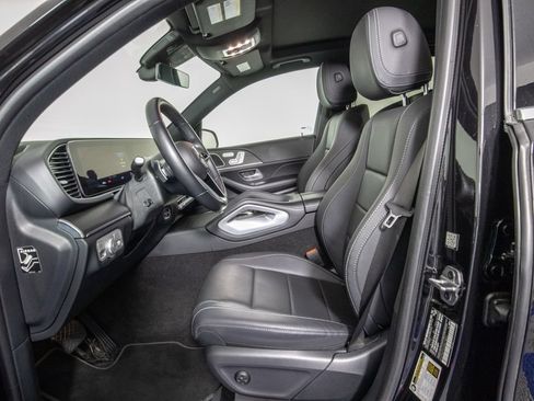 Used 2025 Mercedes-Benz GLE 350 4MATIC image 9