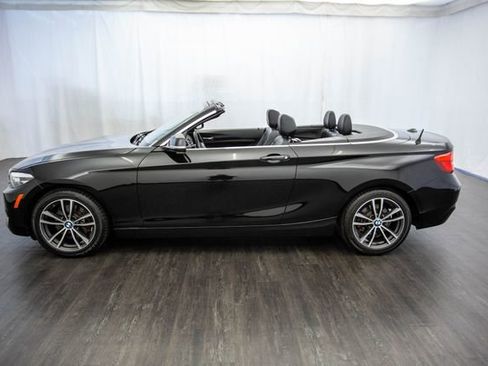 Used 2018 BMW 230i Convertible w/ Premium Package image 7