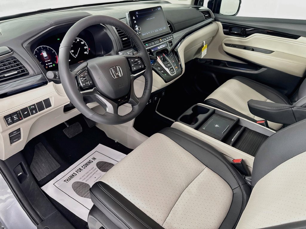 Used 2026 Honda Odyssey Elite image 10