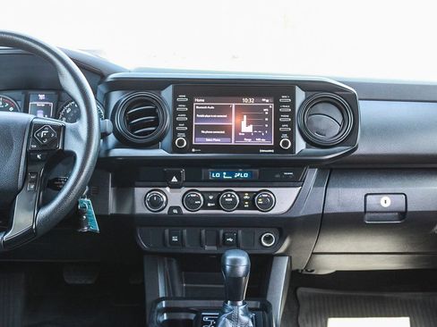 Used 2021 Toyota Tacoma SR AWD/4WD image 13