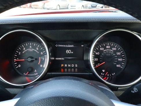 Used 2022 Ford Mustang Premium image 27