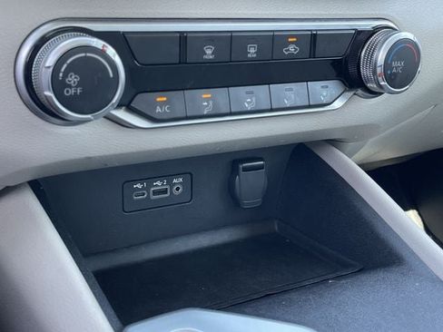 Used 2019 Nissan Altima 2.5 S FWD image 18