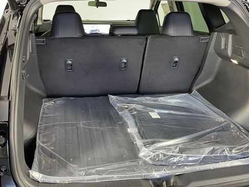 New 2025 Nissan Murano SV image 32