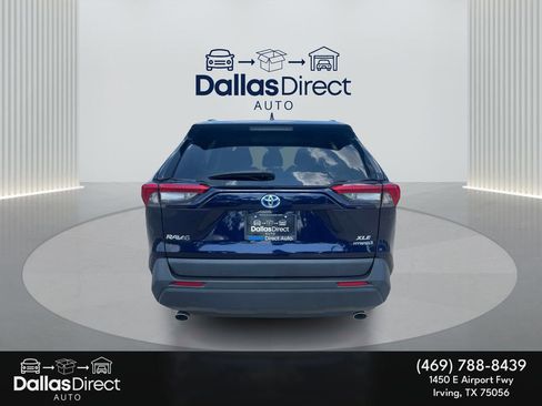 Used 2023 Toyota RAV4 XLE image 7