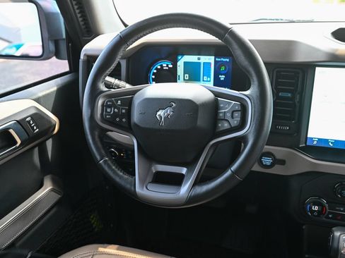Used 2023 Ford Bronco Wildtrak AWD/4WD image 32