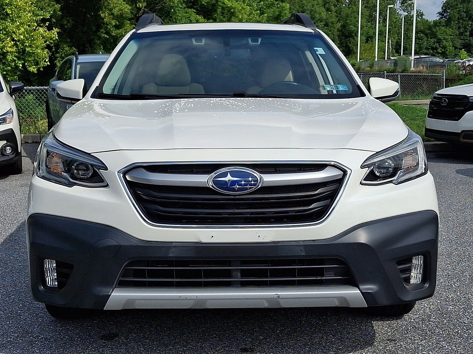 Used 2022 Subaru Outback Limited AWD/4WD image 2