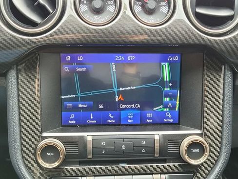Used 2021 Ford Mustang Shelby GT500 w/ Technology Package RWD image 23