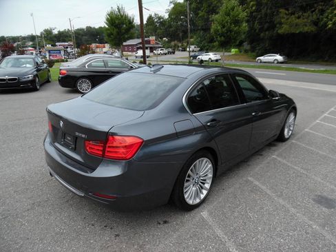 Used 2013 BMW 328i Sedan RWD image 6