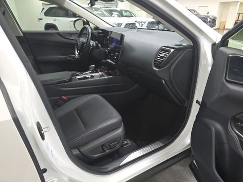 Used 2022 Lexus NX 350 AWD image 5