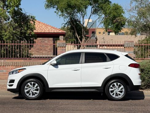 Used 2021 Hyundai Tucson Value FWD image 3
