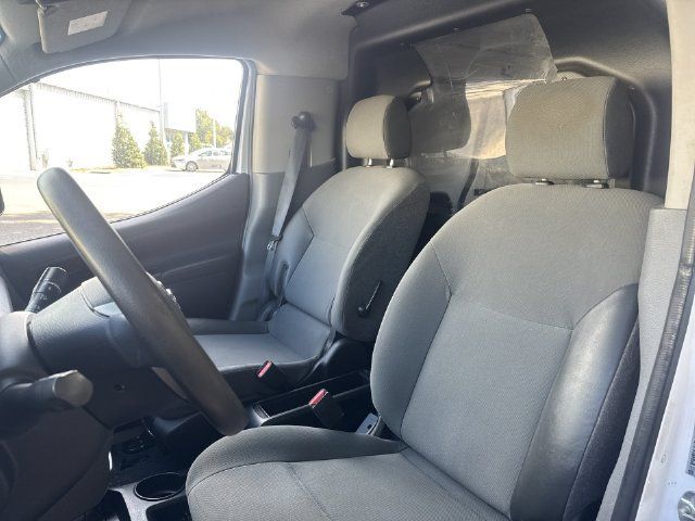 Used 2020 Nissan NV200 S FWD image 14