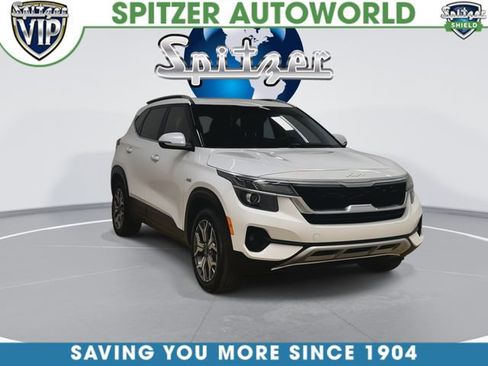 Certified 2023 Kia Seltos EX AWD/4WD image 2