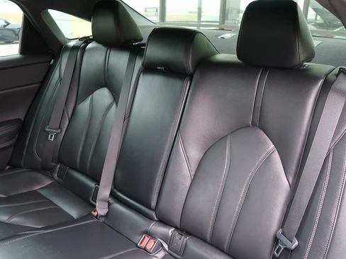 Used 2019 Toyota Avalon XLE w/ Moonroof Package FWD image 21