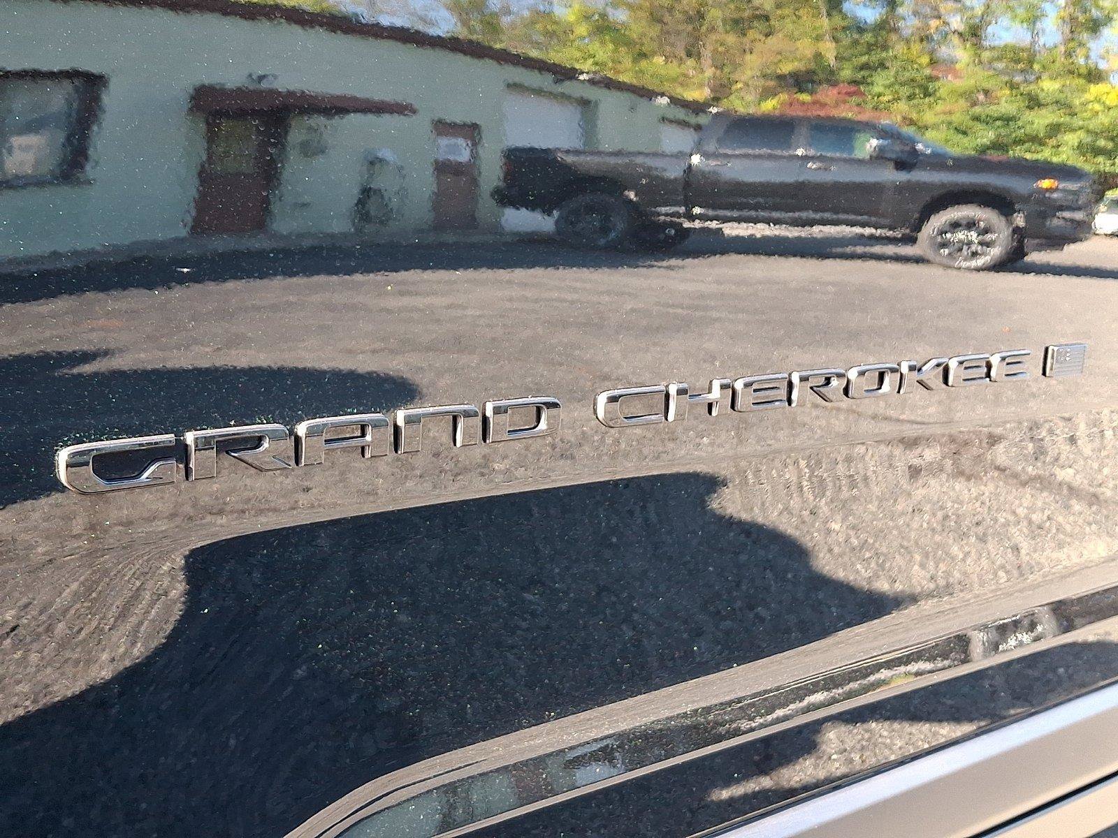New 2027 Jeep Grand Cherokee Limited AWD/4WD image 19