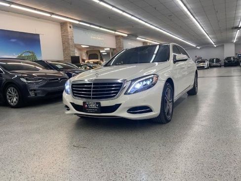 Used 2016 Mercedes-Benz S 550 4MATIC Sedan image 37