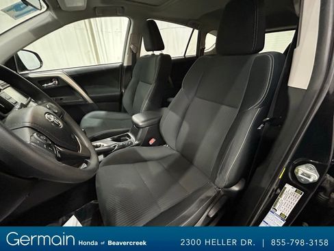 Used 2014 Toyota RAV4 XLE image 18