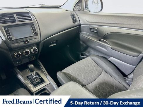 Used 2020 Mitsubishi Outlander Sport ES image 21