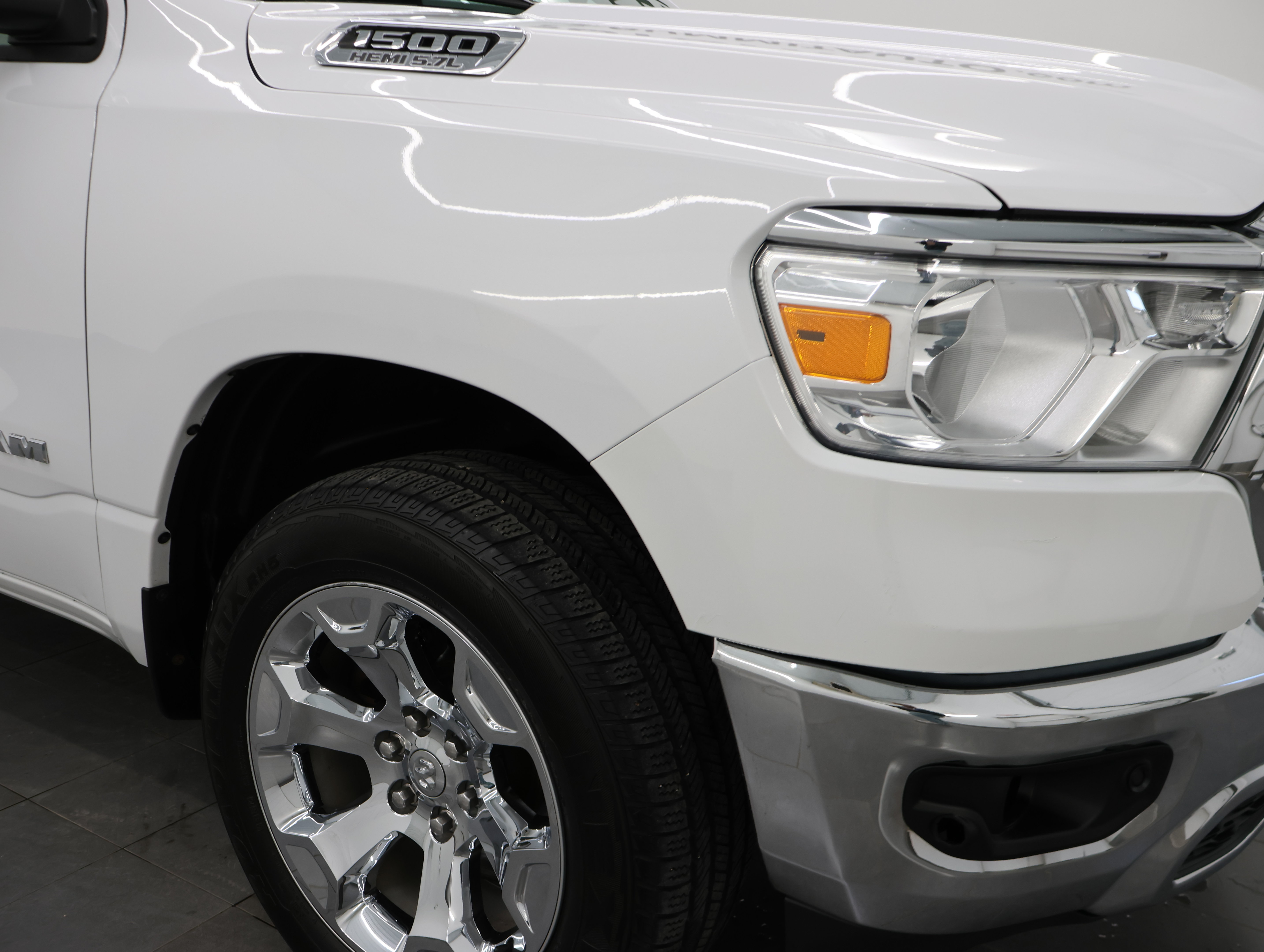 Used 2020 RAM 1500 Big Horn AWD/4WD image 23